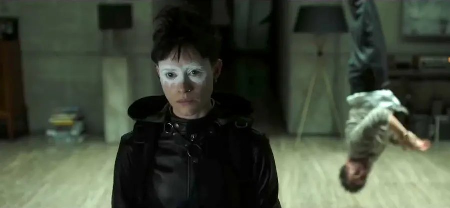 ICYMI: "The Crown" Star Claire Foy Attempts The Impossible In New Dragon Tattoo Story 'The Girl In The Spider's Web'!