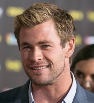 Chris Hemsworth joins Ghostbusters reboot