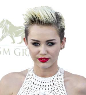 Miley Cyrus: 'Britney Spears understands my fame struggle'