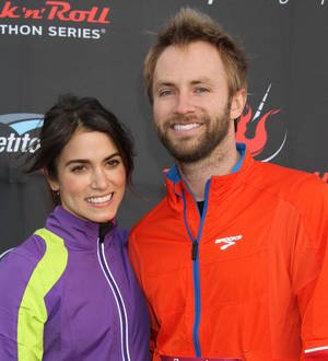 Nikki Reed runs half-marathon
