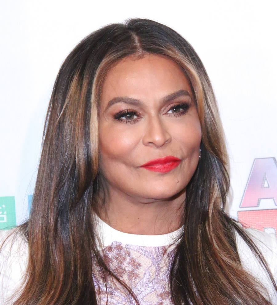 Beyonce's mother released from hospital after asthma attack