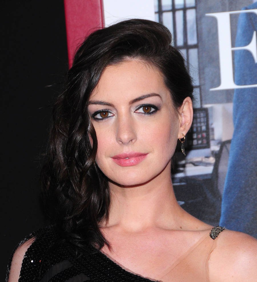 Anne Hathaway adapting Grounded play for big screen