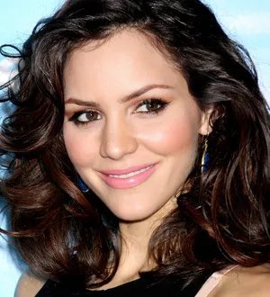 Katharine McPhee's tears tackling subway in New York