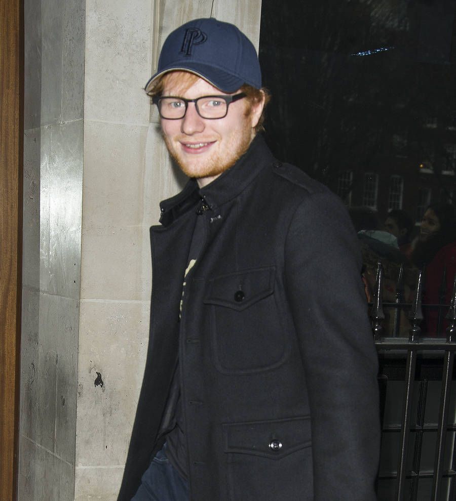 Ed Sheeran determined to top Adele's sales