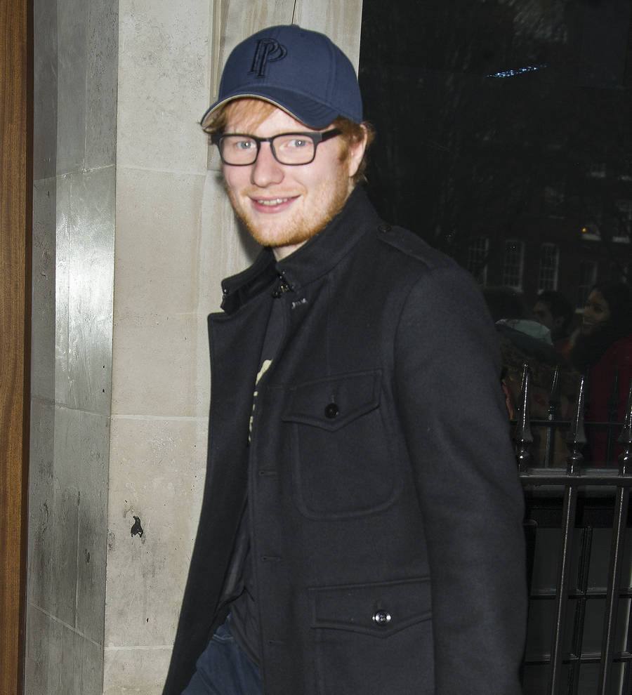 Ed Sheeran determined to top Adele's sales