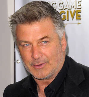 Alec Baldwin launches campaign to stop David Letterman's retirement