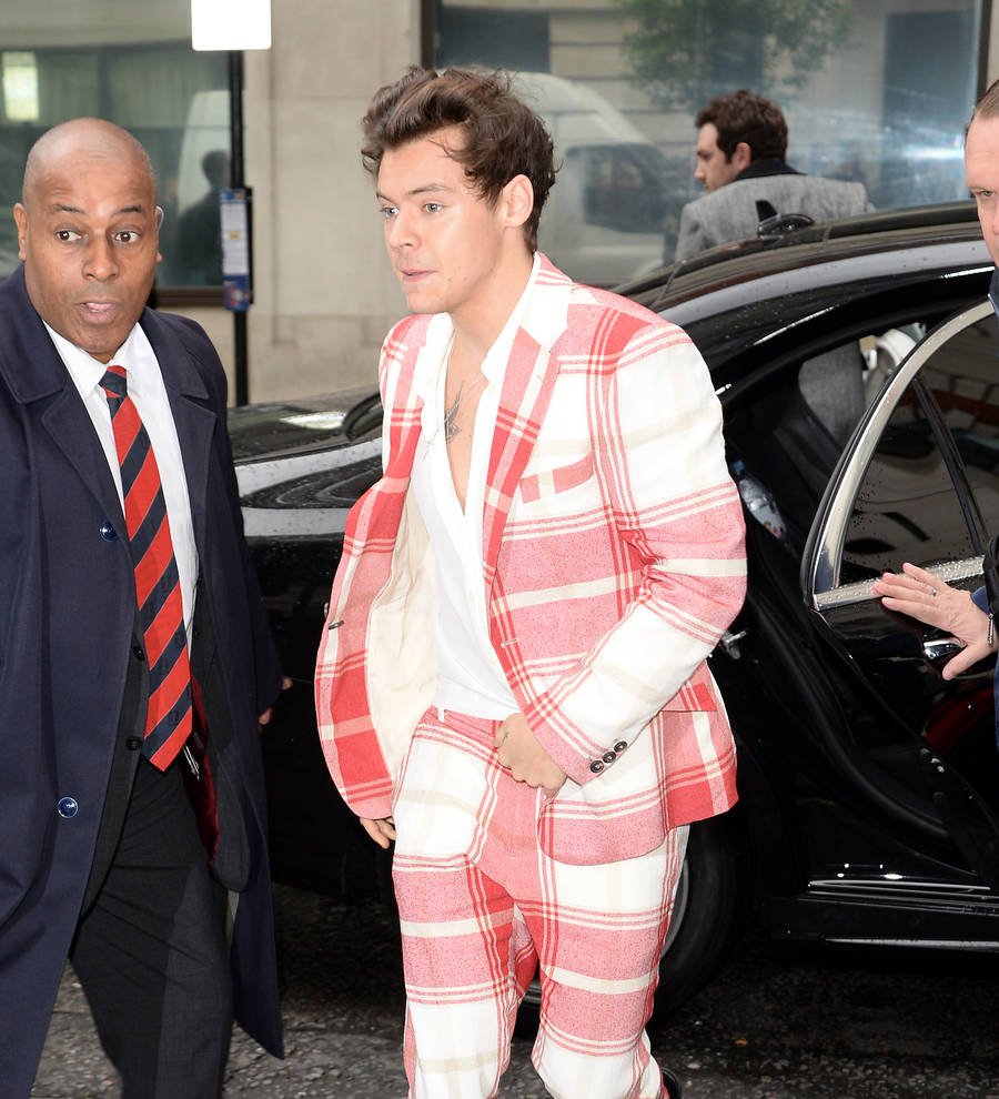 Harry Styles and Selena Gomez lead Teen Choice Award nominations with three nods