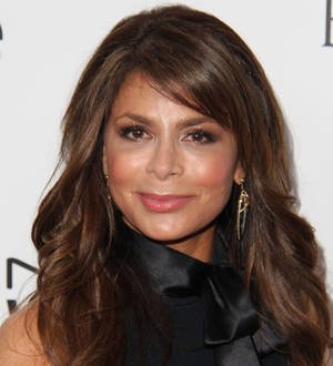 Paula Abdul sues tanning salon bosses over burned leg