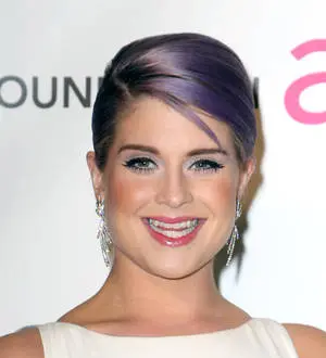 Kelly Osbourne heading back to work following seizure