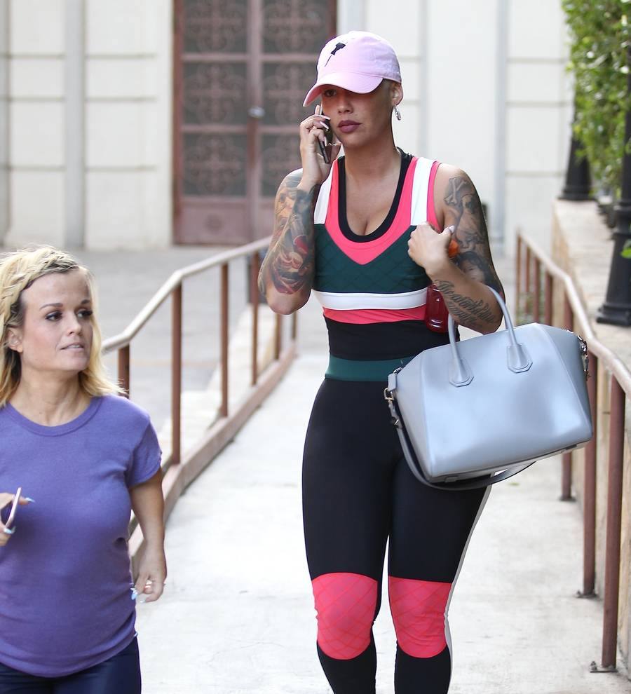 Amber Rose confirms Val Chmerkovskiy romance with a kiss on camera