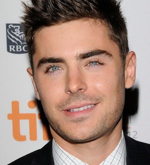 Zac Efron tries to quit smoking