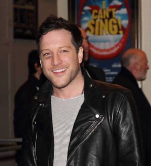 Matt Cardle unveils hair transplant