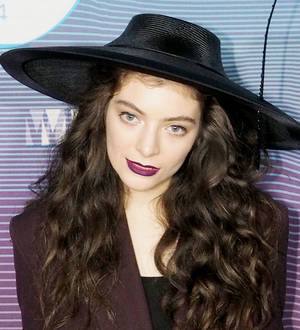 Lorde falls sick during Australian concert