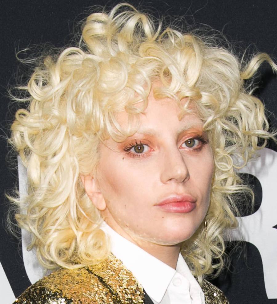 Lady Gaga serenades kids at Mexican orphanage
