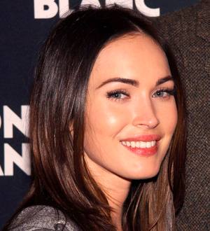 Megan Fox unveils new gadget store campaign