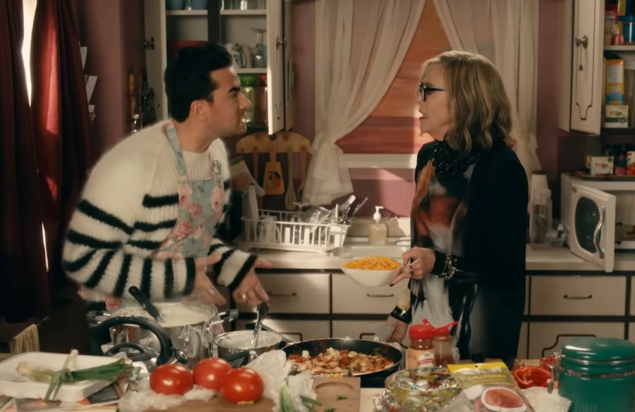 5 Sitcoms With Genuine Laugh-Out-Loud Moments!