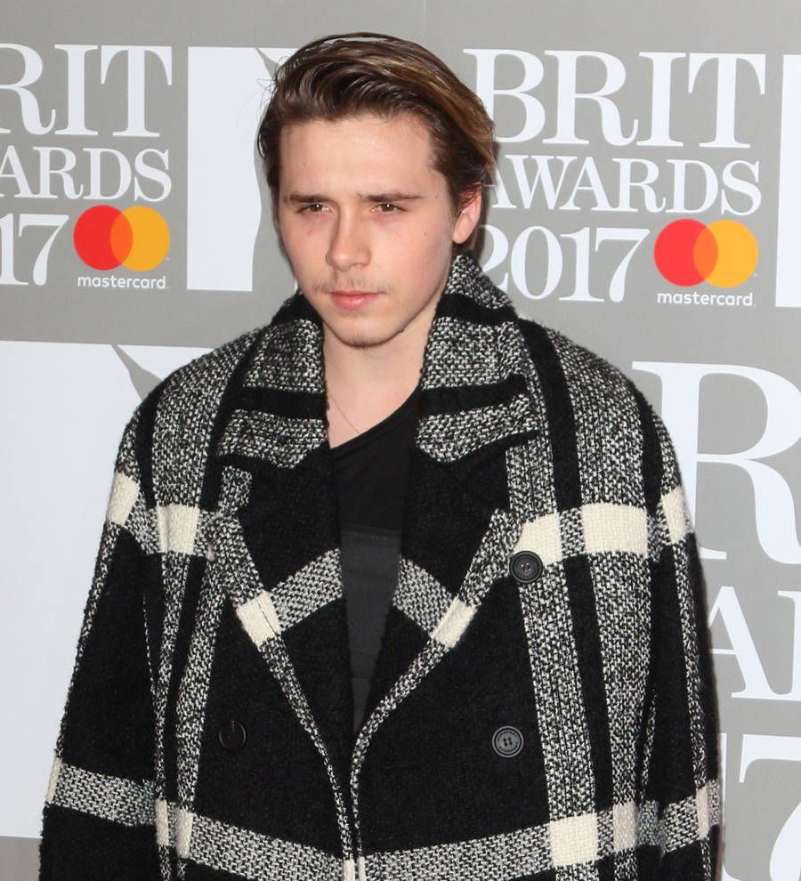 Brooklyn Beckham gets first tattoo