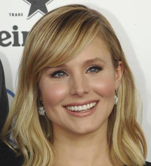 Stars turn out as Kristen Bell is honoured by charity