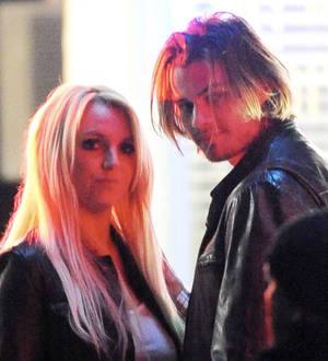 Britney Spears video director calling for the release of full promo
