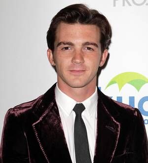 Drake Bell blasts Justin Bieber over bad boy antics