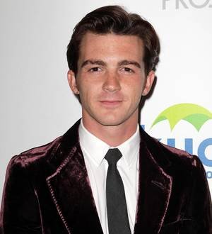 Drake Bell blasts Justin Bieber over bad boy antics