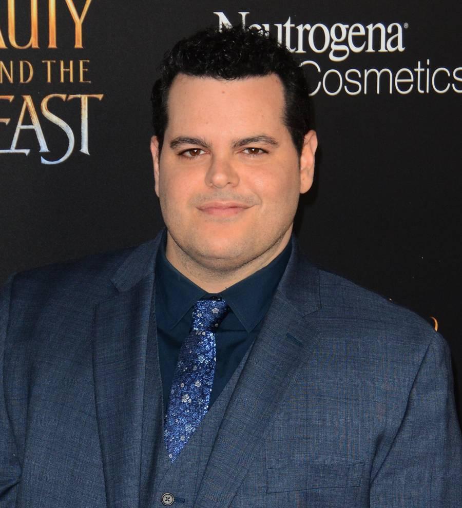 Josh Gad surprises Beauty and the Beast moviegoers