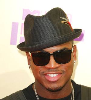 Ne-Yo set for 90210 cameo