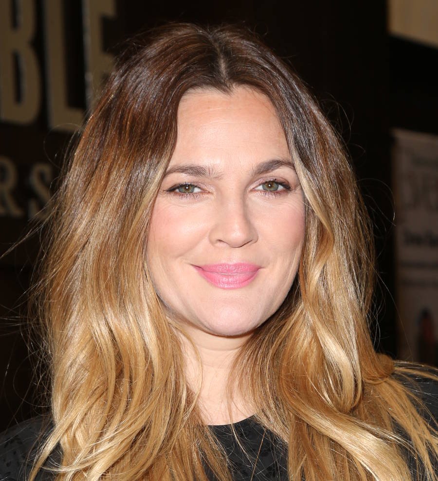 Drew Barrymore honored for philanthropy