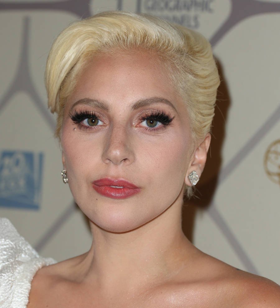 Lady Gaga stars in Tom Ford 2016 spring collection film