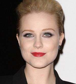 Evan Rachel Wood homesick on movie set