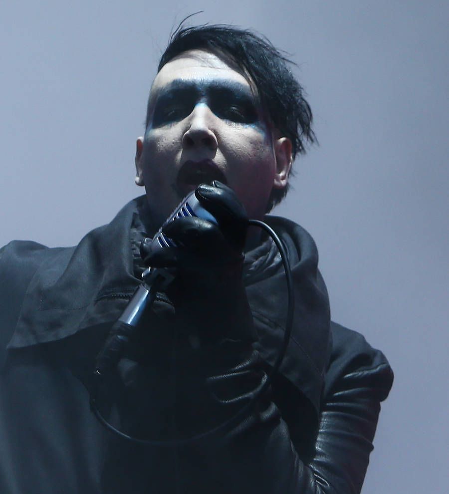 Marilyn Manson cancels Paris concert