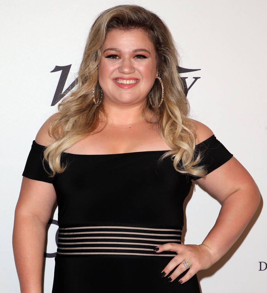 Kelly Clarkson's daughter loves Wonder Woman