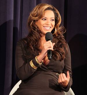 Beyonce Skypes with contest winner