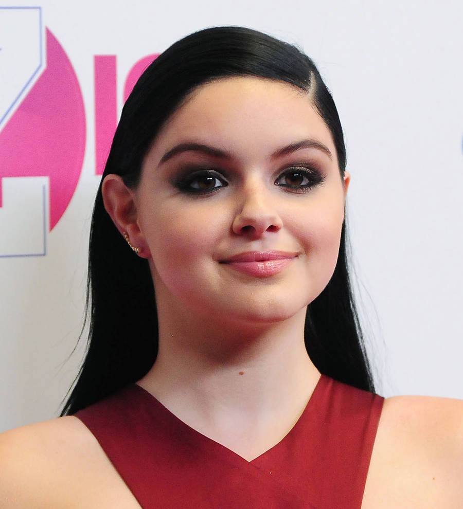 Ariel Winter struggled with extreme pain before breast reduction surgery