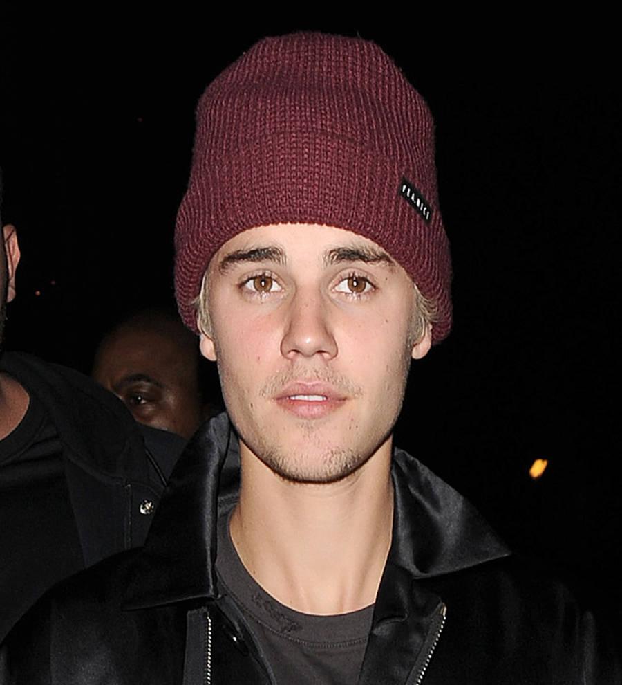 Justin Bieber hangs out with Marilyn Manson