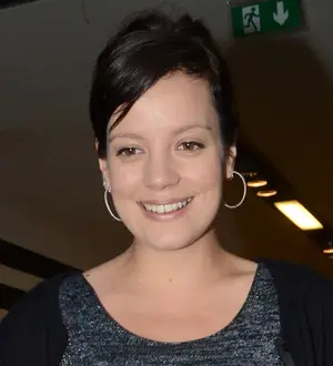 Lily Allen gives birth - report