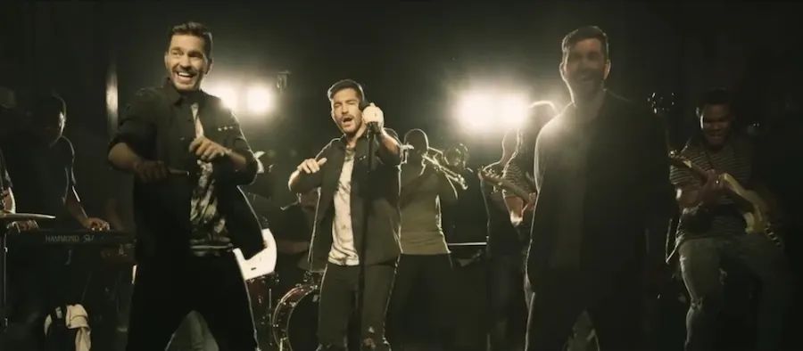 Andy Grammer Multiplies Himself to "Give Love" in New Music Video!
