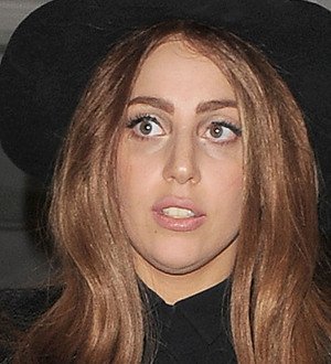 Lady Gaga supports Yoko Ono's anti-fracking drive
