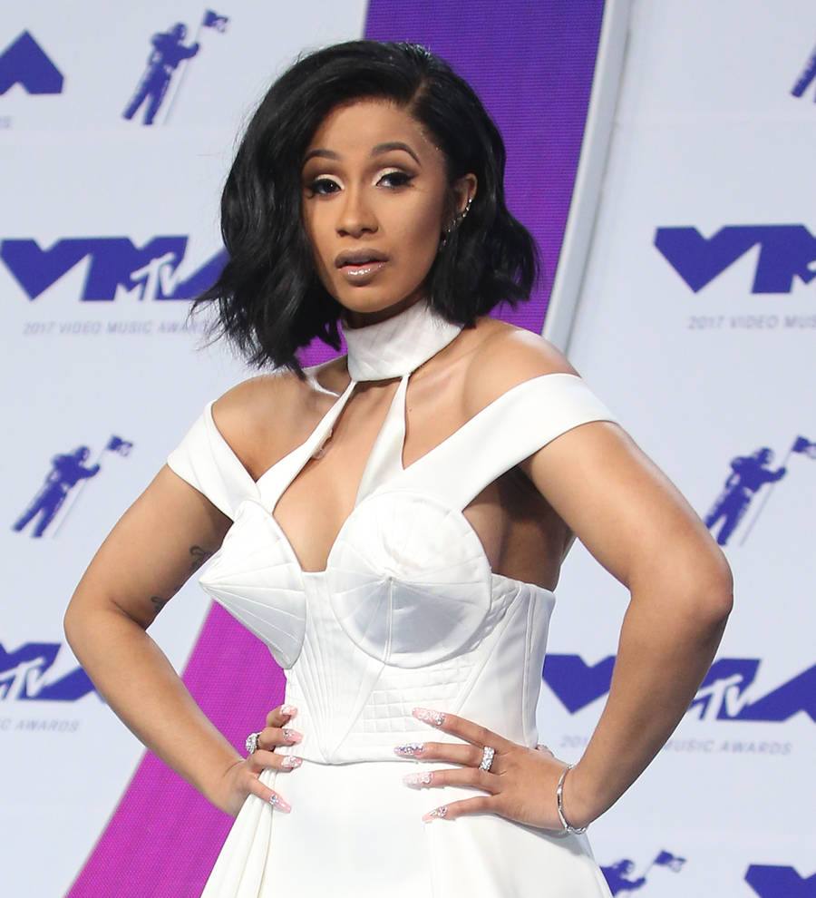 Cardi B thrown out of hotel