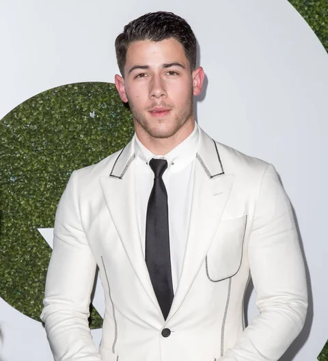 Nick Jonas and Shania Twain join forces on new Christmas song