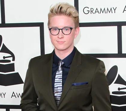 Tyler Oakley Releases Trailer for His Upcoming Book 'Binge'!