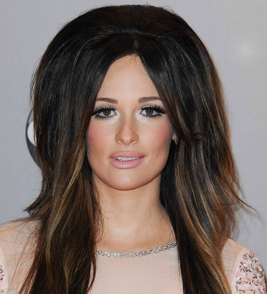 Thief breaks into Kacey Musgraves' car