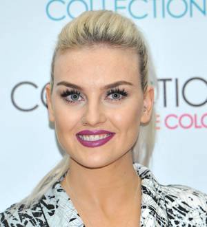 Perrie Edwards wants to keep Zayn Malik engagement short
