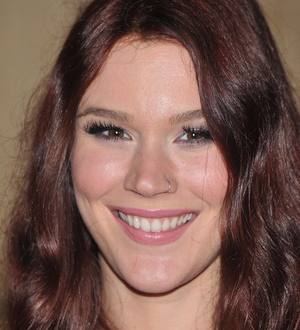 Joss Stone joins karaoke party