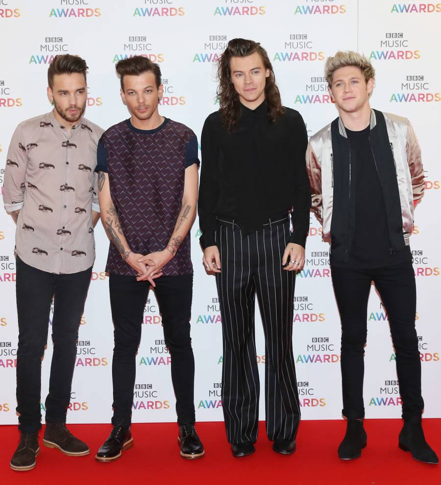 Niall Horan and Nicki Minaj share tributes for celebrity photographer