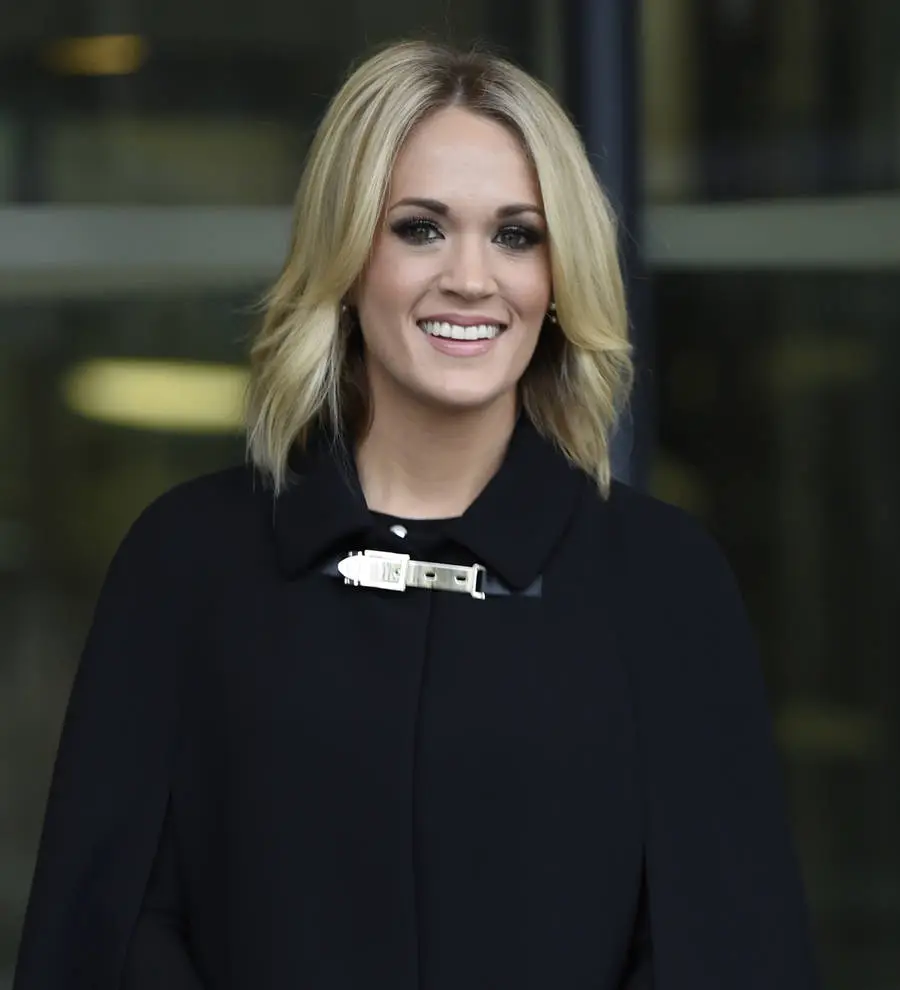 Carrie Underwood spends spooky birthday hunting ghosts