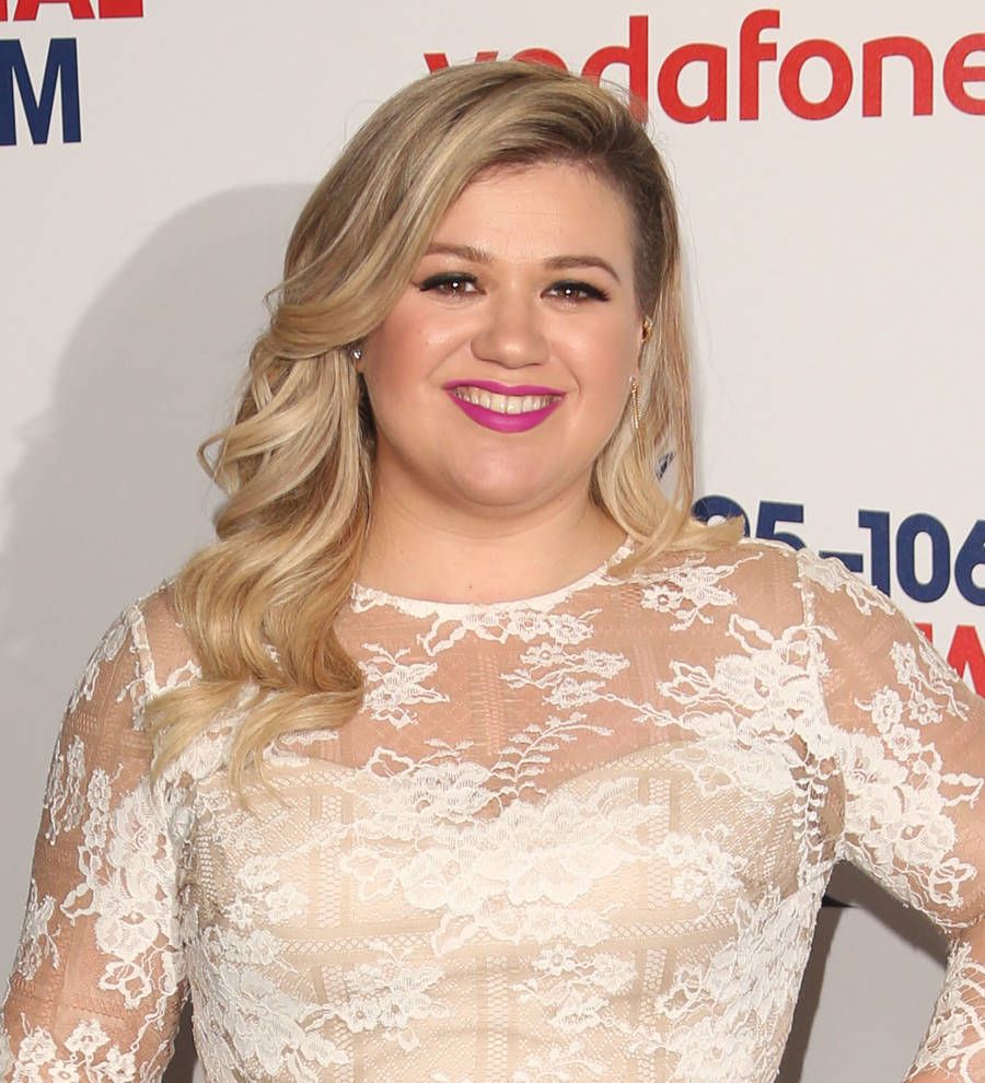 Kelly Clarkson: 'I think of quitting the spotlight all the time'