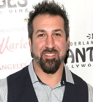 Joey Fatone takes aim at Bieber