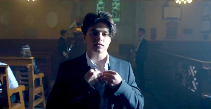 The Vamps Grow Their “Hair Too Long” in New Single!