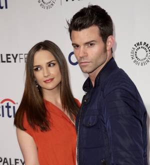 Rachael Leigh Cook expecting second child